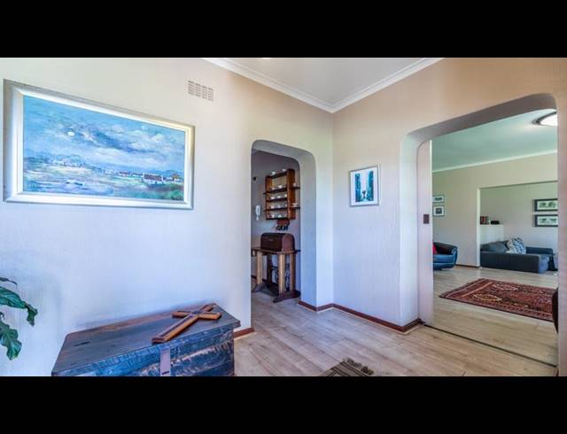 4 BEDROOM HOUSE FOR SALE IN DUYNEFONTEIN